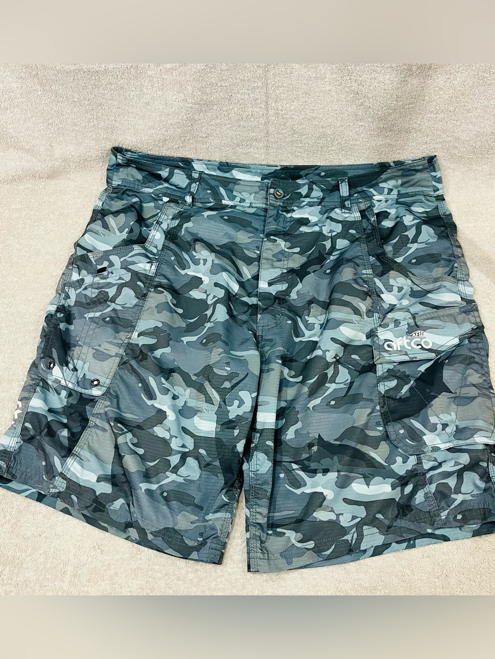 AFTCO Fishing Shorts Mens Size 38 Blue Cargo Camo Ripstop Stretch